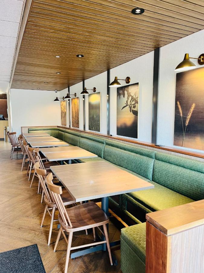 Fairfield Inn & Suites By Marriott סטאונטון מראה חיצוני תמונה